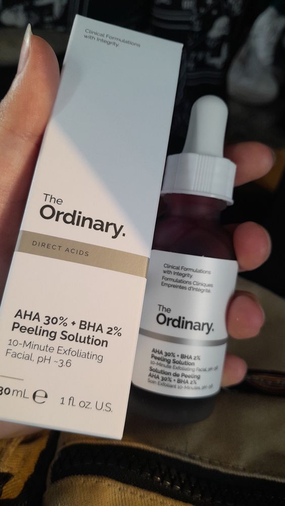 The Ordinary Alpha Arbutin 2% + HA Ideal for Uneven Skin Tone, Dryness